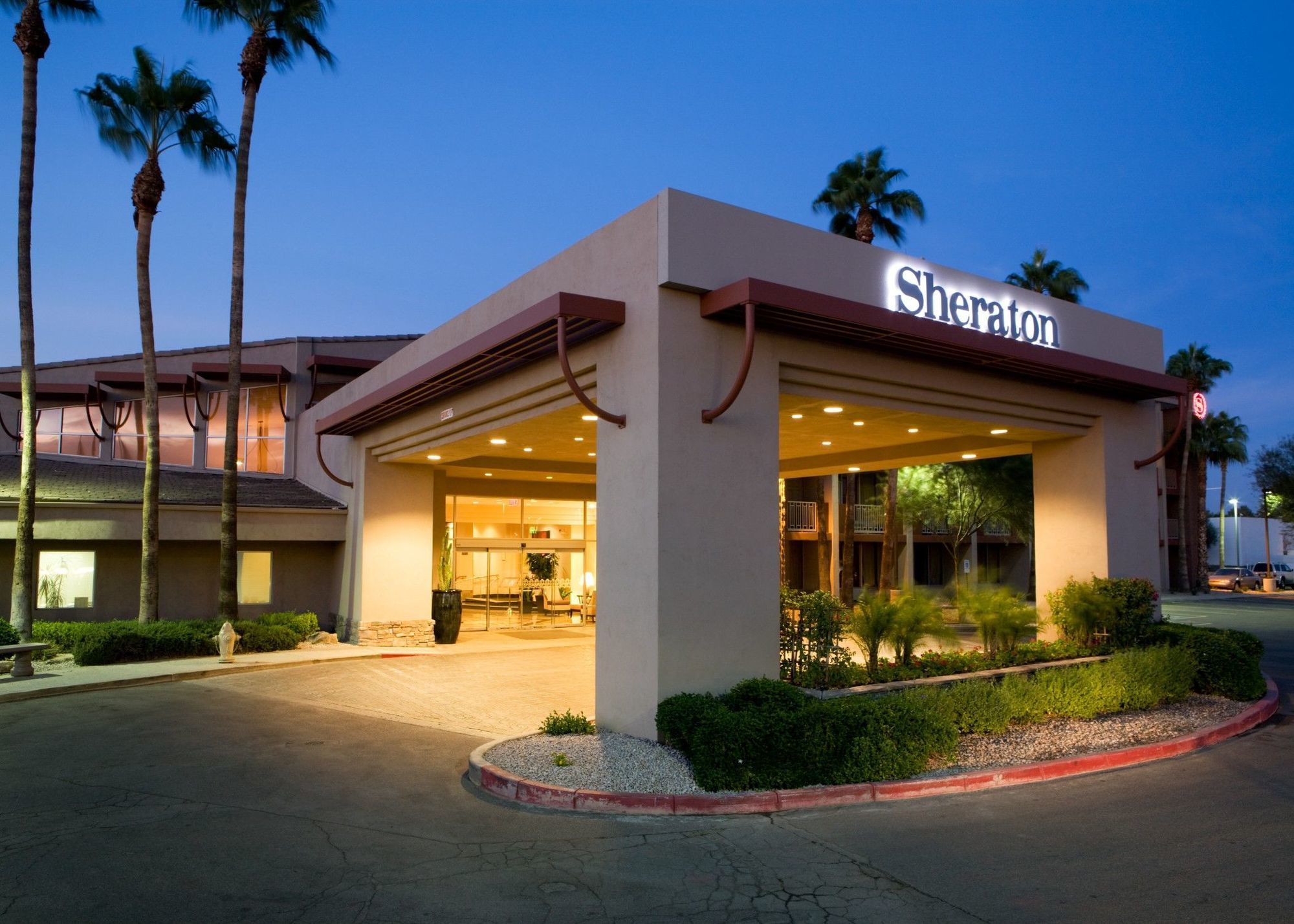 Wyndham Phoenix Airport - Tempe Exterior photo
