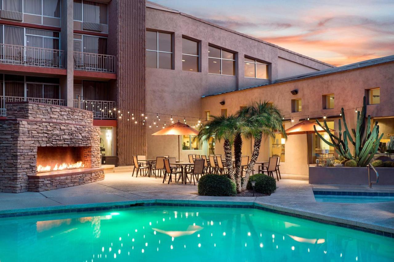 Wyndham Phoenix Airport - Tempe Exterior photo